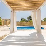فيلة Desideria ماتينو